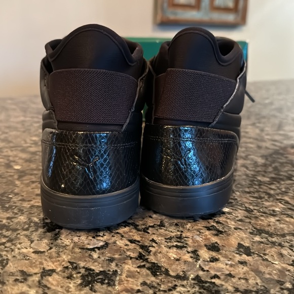 Puma Play PRM black NIB 10.5 - Picture 7 of 9